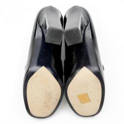 مملوكة مسبقًا Chanel Black Patent Moccasin Loafer Pumps Size 41