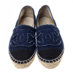 مملوكة مسبقًا حذاء سبادريلز شانيل غطاء مقدمة CC دينيم أسود / أزرق مقاس 37