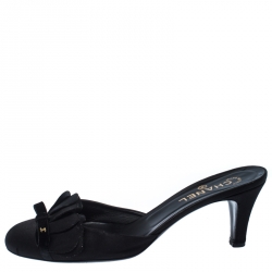 Chanel Black Satin Flower Bow CC Sandals Size 41.5