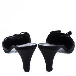 Chanel Black Satin Flower Bow CC Sandals Size 41.5