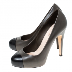 مملوكة مسبقًا Chanel Olive Green And Black Leather CC Cap Toe Platform Pumps Size 37.5