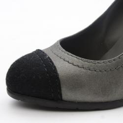 Pre Owned Chanel Cap Toe Wedge Pumps Size 37
