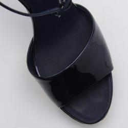 مملوكة مسبقًا Chanel Teal Pearlized Patent Calf Sandals With Multicolor Laquered Platform Heels Size 37