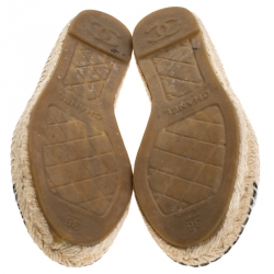 Pre Owned Chanel Beige/Black Leather CC Espadrilles Size 36