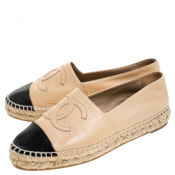 Pre Owned Chanel Beige/Black Leather CC Espadrilles Size 36