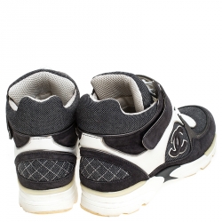 Pre Owned حذاء رياضي شانيل مرتفع من أعلى أربطة قماش وجلد أزرق مقاس 40