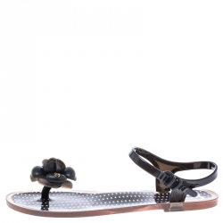 Pre Owned Chanel Black Camellia CC Jelly Flat Sandals Size 39