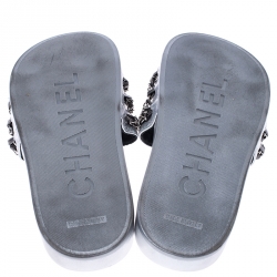 Pre Owned Chanel Metallic Silver Glitter Finish Leather Tropiconic Chain Detail Slide Sandals Size 38