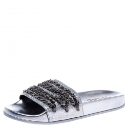 Pre Owned Chanel Metallic Silver Glitter Finish Leather Tropiconic Chain Detail Slide Sandals Size 38