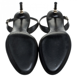 مملوكة مسبقًا Chanel Black Canvas And Leather CC Slingback Sandals Size 39.5