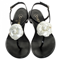 Chanel Black/White Leather CC Camellia Flat Thong Sandals Size 38