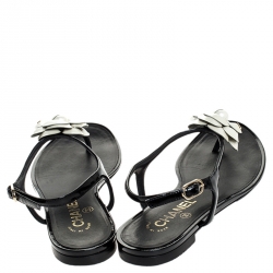 Chanel Black/White Leather CC Camellia Flat Thong Sandals Size 38