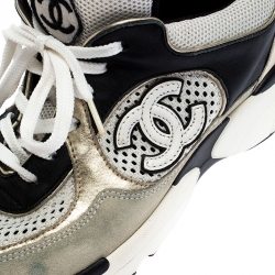 مملوكة مسبقًا Chanel White/Black Leather and Mesh CC Logo Lace Up Sneakers Size 38