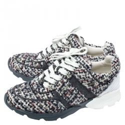 Pre Owned حذاء رياضي شانيل منخفض من أعلى قماش تويد و جلد مقاس 38