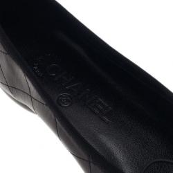 Pre Owned Chanel Black Leather CC Cambon Ballet Flats Size 38.5