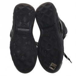 مملوكة مسبقًا Chanel Black Fabric And Suede CC Lace Up Sneakers Size 36