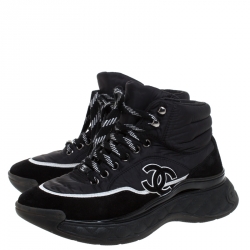 مملوكة مسبقًا Chanel Black Fabric And Suede CC Lace Up Sneakers Size 36