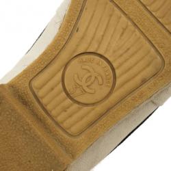 Pre Owned Chanel Black &amp; White CC Espadrilles Size 37