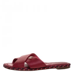 مملوكة مسبقًا حذاء سلايد شانيل فلات CC متعاكس حافة مضفرة جلد أحمر مقاس 38