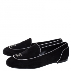 Pre Owned حذاء شانيل سموكي مزخرف كريستال سويدي أسود مقاس 36.5