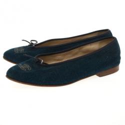 مملوكة مسبقًا Chanel Blue Denim 'CC' Bow Denim Ballet Flats Size 39.5