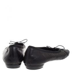 Pre Owned Chanel Black Quilted Leather CC Bow Ballet Flats Size 38