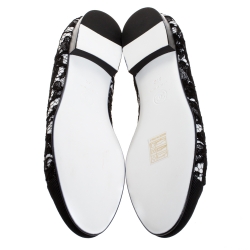 Pre Owned Chanel Black/White Lace And Grosgrain CC Cap Toe Bow Ballet Flats Size 37