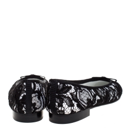 Pre Owned Chanel Black/White Lace And Grosgrain CC Cap Toe Bow Ballet Flats Size 37