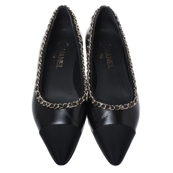 Pre Owned حذاء باليرينا فلات شانيل مزخرف سلسلة مقدمة مدببة جلد و قماس غروسغراين أسود مقاس 39
