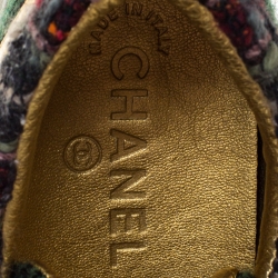 Pre Owned حذاء رياضي شانيل منخفض من أعلى CC جلد وقماش تويد متعدد الألوان مقاس 39