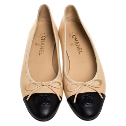 Chanel Beige/Black Leather Bow CC Cap Toe Ballet Flats Size 40 Chanel | TLC