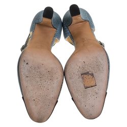 مملوكة مسبقًا حذاء كعب عاالي شانيل دينم أزرق وكانفاس مقدمة مفتوحة بحزام للكاحل مقاس 38