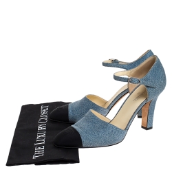 مملوكة مسبقًا حذاء كعب عاالي شانيل دينم أزرق وكانفاس مقدمة مفتوحة بحزام للكاحل مقاس 38