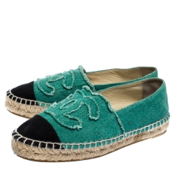 Pre Owned Chanel Green/Black Canvas CC Espadrille Flats Size 36