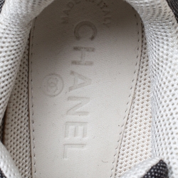 Pre Owned حذاء رياضي شانيل شعار CC كانفاس مونوكرومي وسويدي بأربطة مقاس 38