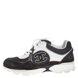 Pre Owned حذاء رياضي شانيل شعار CC كانفاس مونوكرومي وسويدي بأربطة مقاس 38