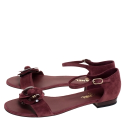 مملوكة مسبقًا Chanel Burgundy Suede CC Camellia Ankle Strap Flat Sandals Size 41.5