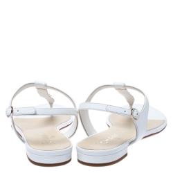 Pre Owned Chanel White Leather Logo T Strap Thong Sandals Size 40.5