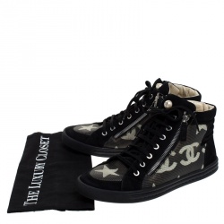 Pre Owned حذاء رياضي شانيل مرتفع من أعلى سحاب مزدوج CC جلد أسود وسويدي مقاس 40