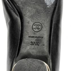 Pre Owned Chanel Black Leather Camelia Flower Ballet Flats Size 37.5