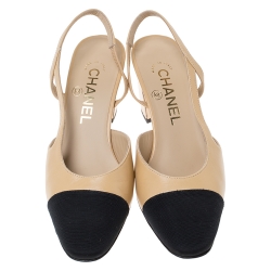 Chanel Beige Leather and Black Fabric Cap Toe Slingback Sandals Size 35.5