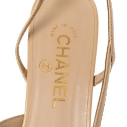 Pre Owned Chanel Beige/Black Leather Cap Toe Slingback Sandals Size 37.5