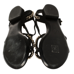 مملوكة مسبقًا صندل شانيل سويدي أسود سلسلة متداخلة مزخرفة بالشعار مقاس 39