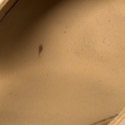 Pre Owned صندل شانيل فتحة كعب غطاء مقدمة قماش أسود وجلد بيج مقاس 37