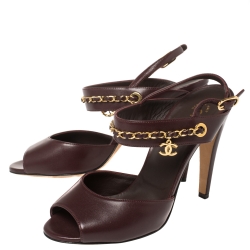 Pre Owned Chanel Burgundy Leather Chain CC Detail Slingback Sandals Size 39C