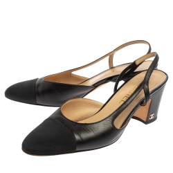 Pre Owned Chanel Black Leather And Canvas CC Cap-Toe Slingback Sandals Size 39