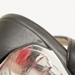 مملوكة مسبقًا Chanel Vintage Black Quilted Slingback Sandals Size 36.5