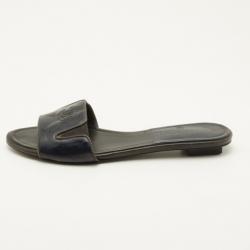 Pre Owned Chanel Navy and Black Leather CC Logo Slides Size 37.5