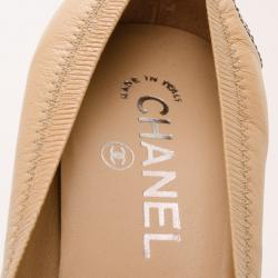 Pre Owned Chanel Beige and Black Leather Cap Toe Pumps Size 38.5