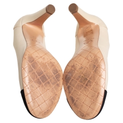 Pre Owned Chanel Beige And Black Leather CC Cap Toe Pumps Size 38